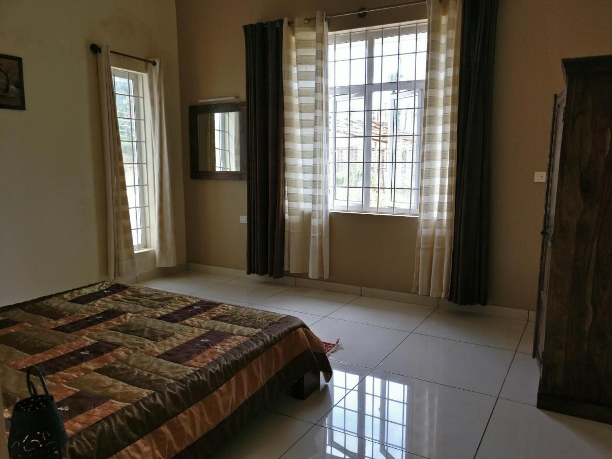 Robin Woods Homestay Sakleshpur Bagian luar foto